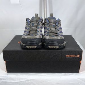 Merrell Shoes - Merrell Hiking boots size 9.5 Merrell Shoes - Merrell Hiking boots size 9.5